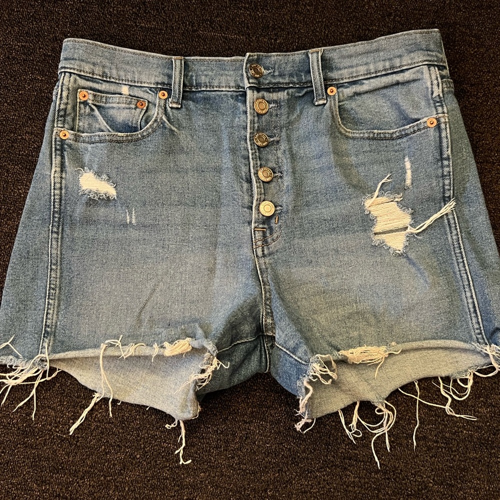 High waisted shorts!